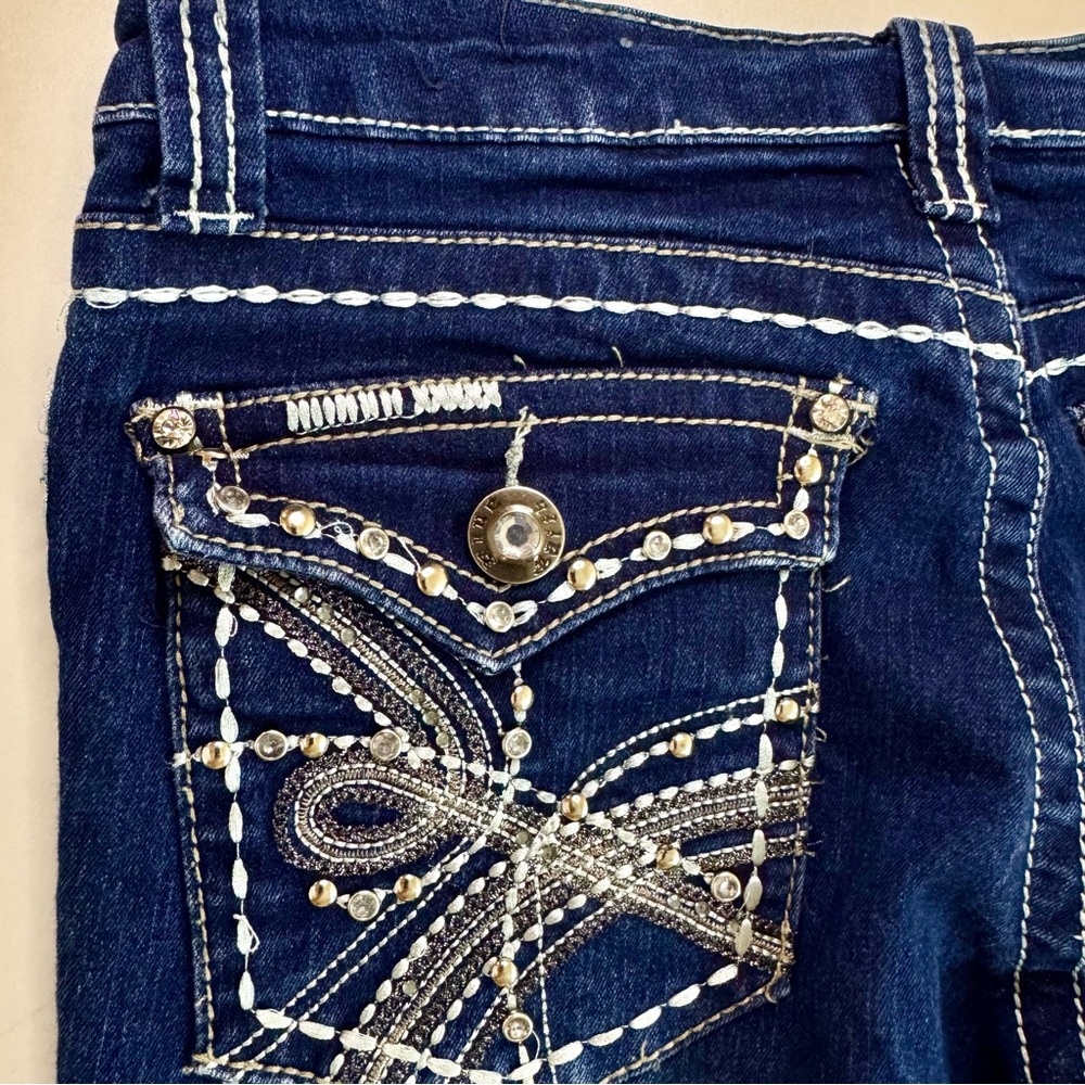 Blue Faith Rhinestone Bedazzled Jeans Size 6 Junior - Picture 13 of 15